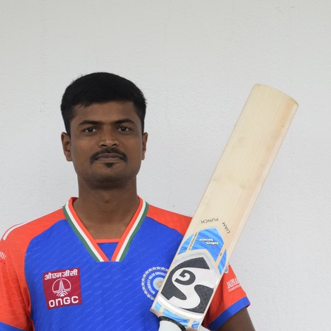 Kunal D. Phanase